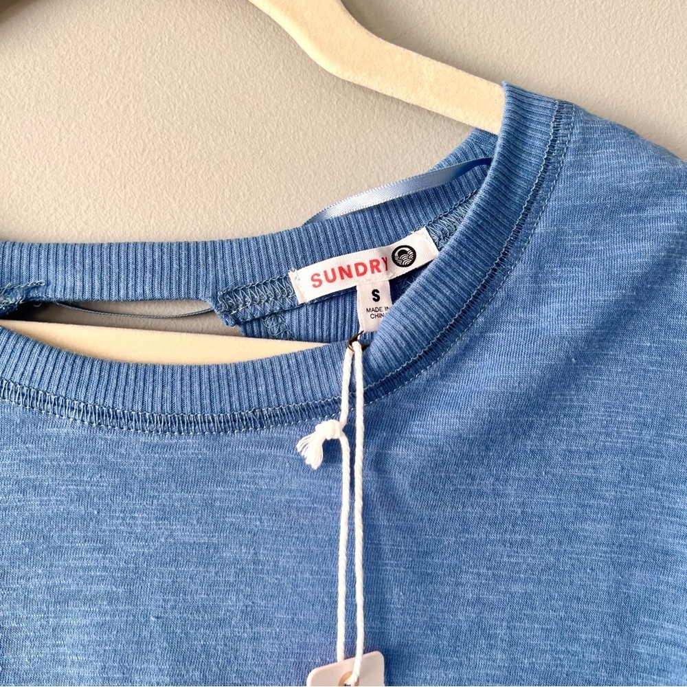 Sundry Open Back Crossover Tee | Size S | Blue - Picture 4 of 6